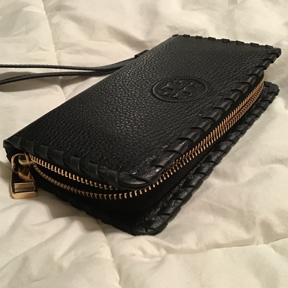 Tory Burch wallet
